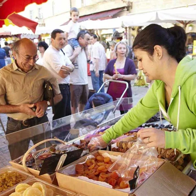 Marché de Sarlat La Canéda