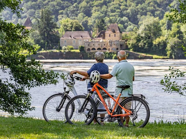 Balade à vélo sur la voie verte V91 entre Couze et Mauzac