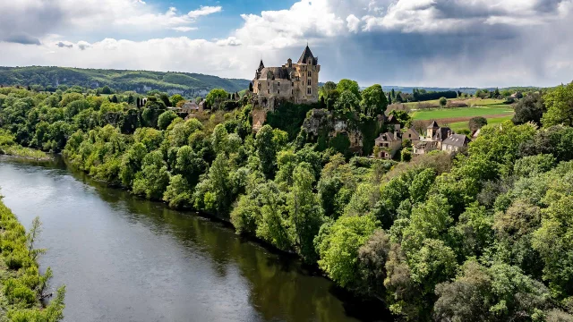 Château de Montfort et rivière Dordogne