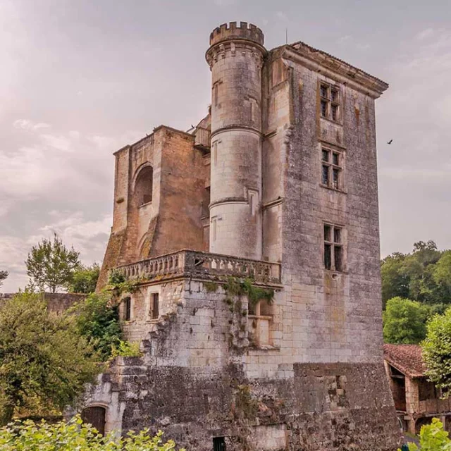 Château de Saint-Georges de Montclard