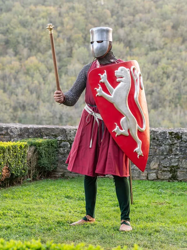 Rendez-vous avec un chevalier du 13ème siècle - Château de Castelnaud