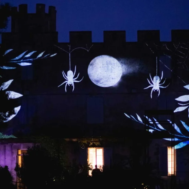 Enquête spéciale Halloween aux Jardins panoramiques de Limeuil