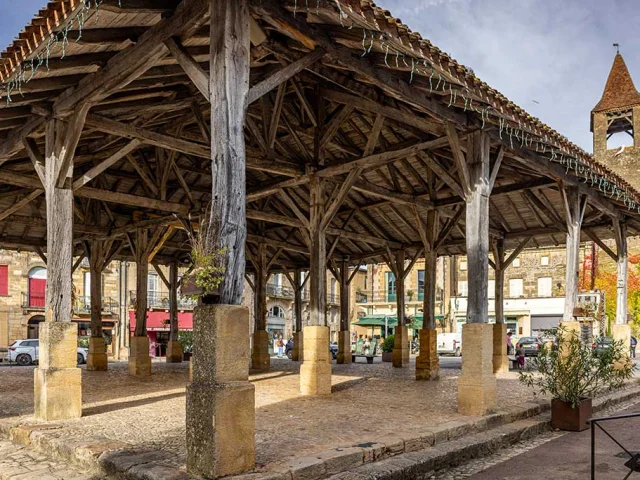 Halle de Belvès