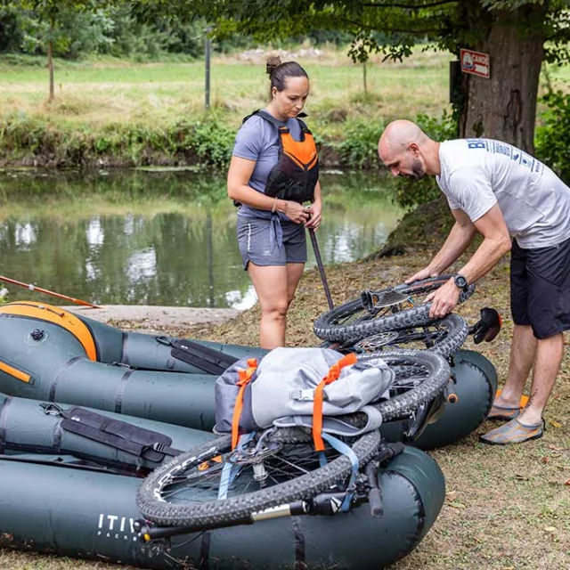 Packraft sur la Dronne