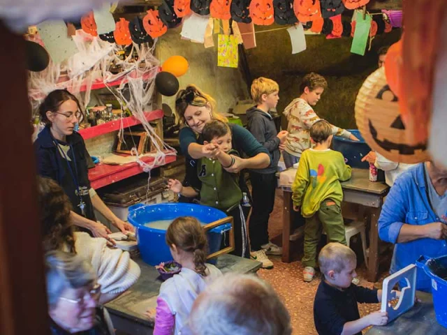 Halloween au Moulin à Papier de la Rouzique à Couze Saint-Front