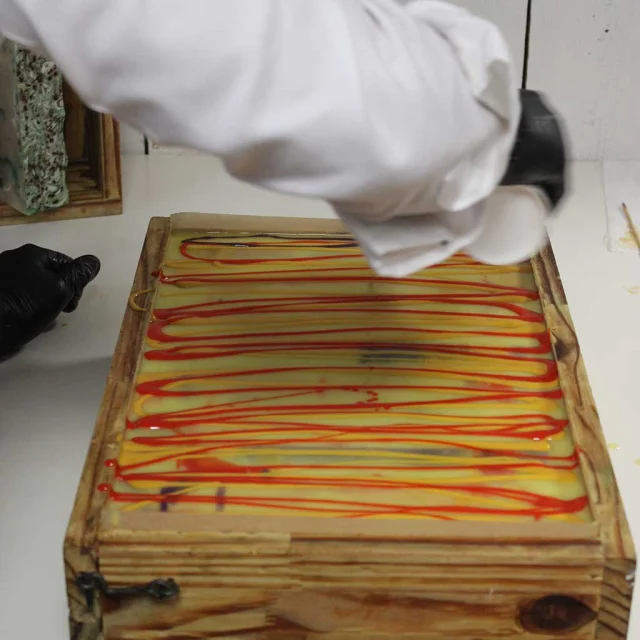 Savonnia - savonnerie artisanale à Bourgnac