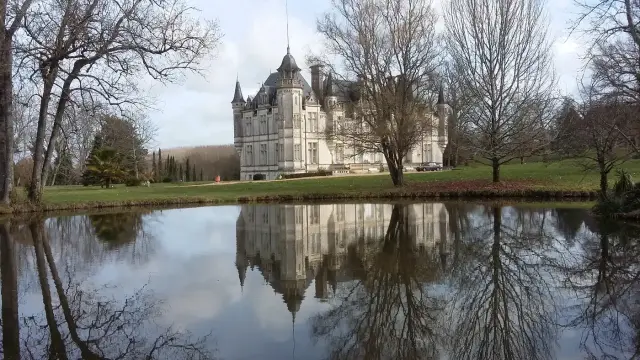 Chateau De Fournils Chateaux En Fete