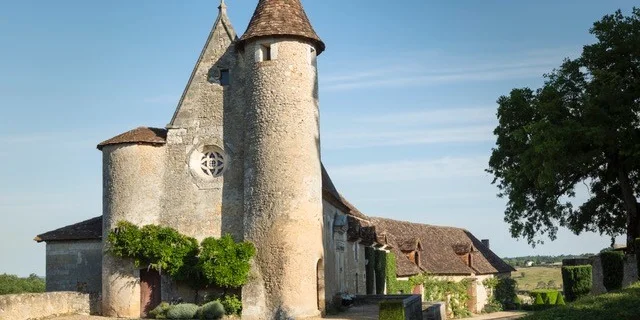 Chateau De Montreal 1