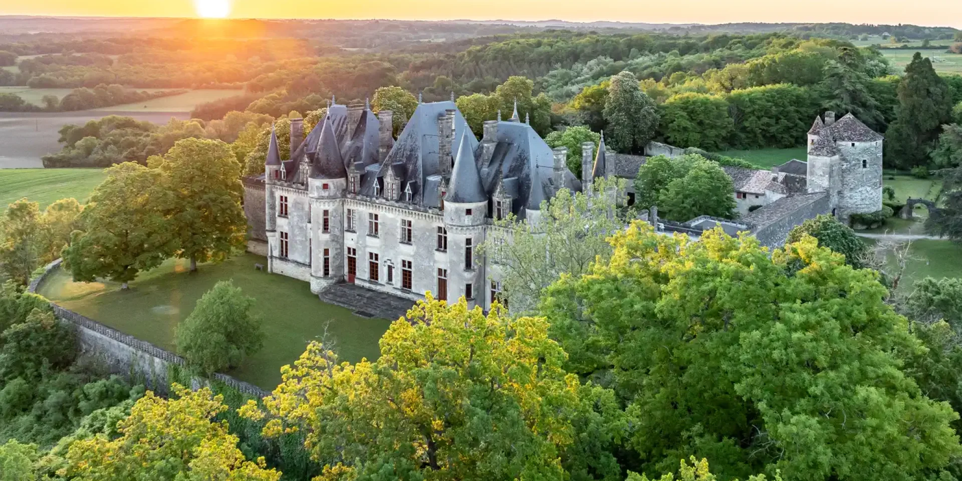 Chateau Michel De Montaigne Chateaux En Fete
