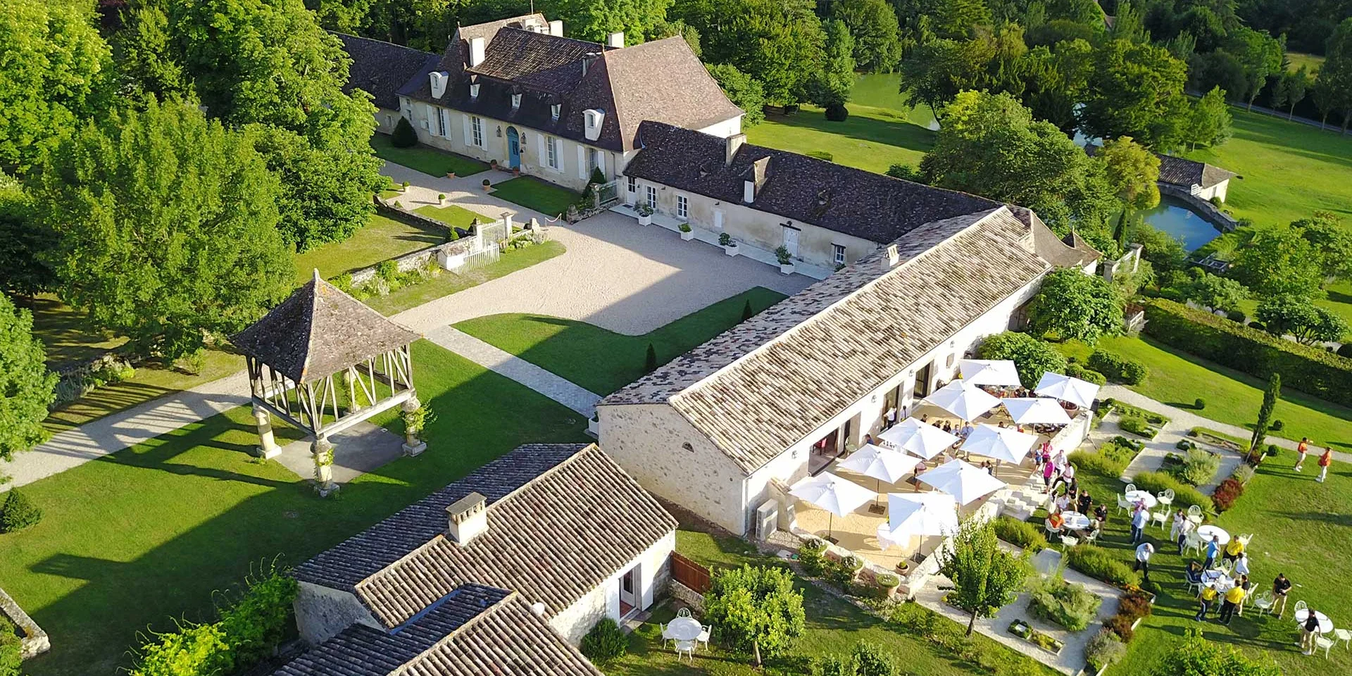 Hôtel-restaurant La Chartreuse du Bignac à Saint-Nexans