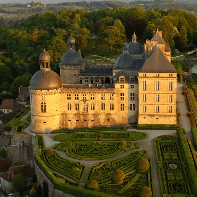 Château de Hautefort