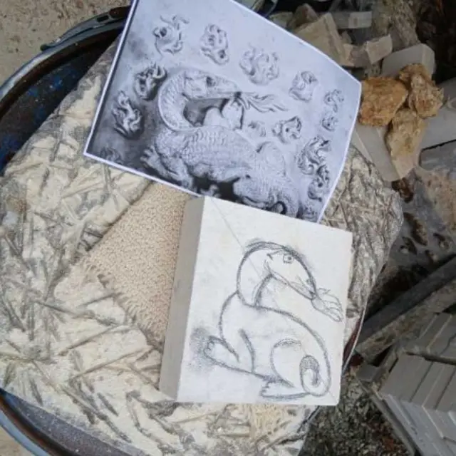 Pierre Carcauzon, sculpteur sur pierre