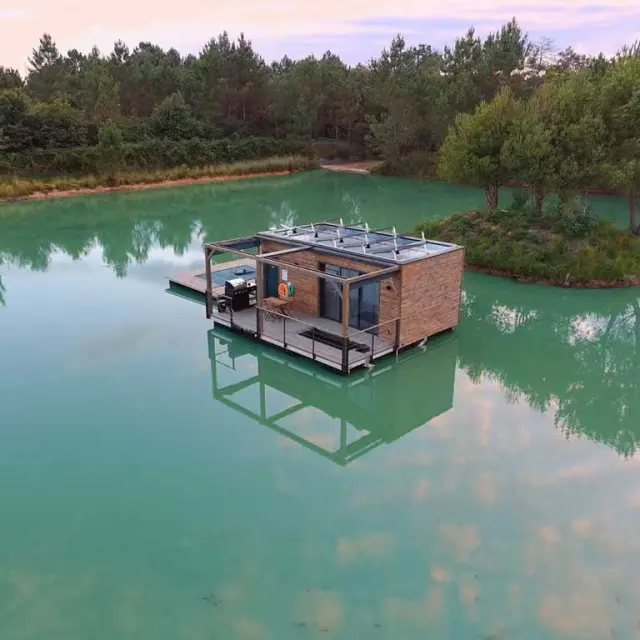 Gîte Get Out There – Cabane sur l’eau à Parcoul