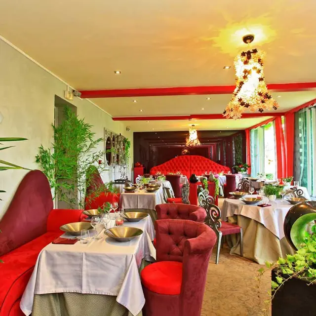 Hostellerie Saint-Jacques à Saint-Saud Lacoussière