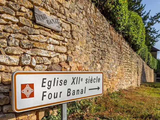 Urval. Chemin d'Amadour en Dordogne. Etape Le Buisson de Cadouin - Belvès