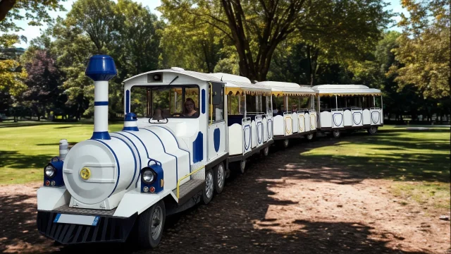 Petit Train Touristique A Douai Douaisis Visite Insolite C Douaisis Agglo Petit Train 59