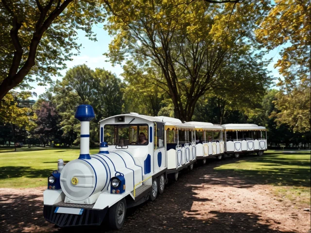 Petit Train Touristique A Douai Douaisis Visite Insolite C Douaisis Agglo Petit Train 59