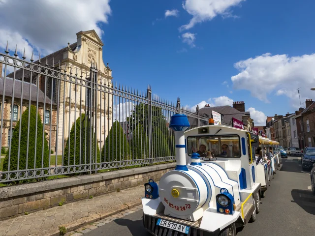 Ptit Train Touristique Douai Musee De La Chartreuse Douaisis Nord France Cadlanglet