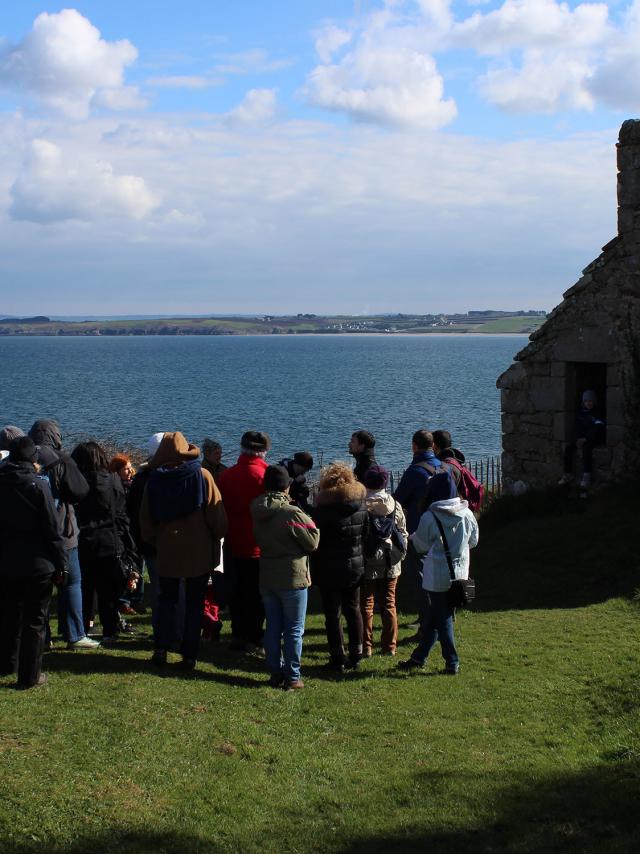 Visite guidée de l'île Tristan, la maison des gardes