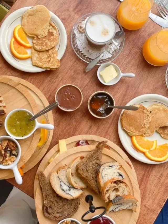 Brunch Biothe Divine 2