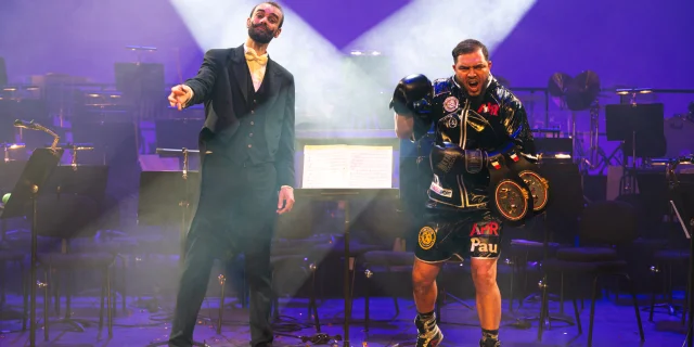 PAU Séquence BOXE avec Karim ALILICHE crédits Jean-Didier TIBERGHIEN 05627