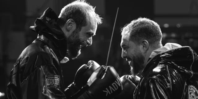 PAU Séquence BOXE avec Karim ALILICHE crédits Jean-Didier TIBERGHIEN 05644 2