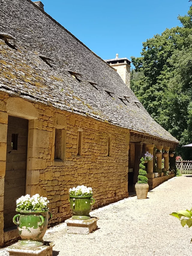 Facade Arriere Chateau Lacypierre