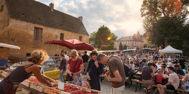 Marchés gourmand du Périgord : Saint-Geniès