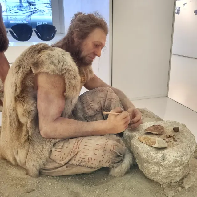 Le Pôle international de la préhistoire Expo Permanente