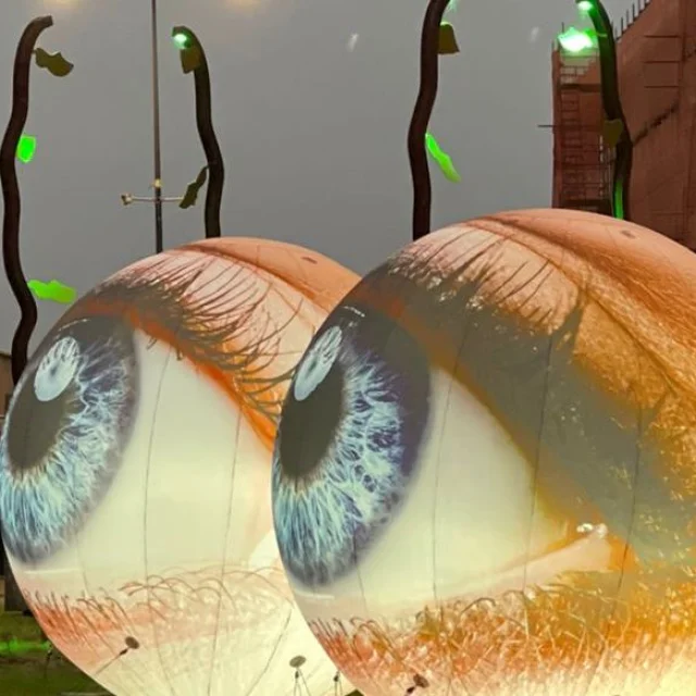 Oculucis Sculptures Lumineuses Place Bir Hakeim Bonifacio Festi Lumi Hermes H.e.m Mangialardo