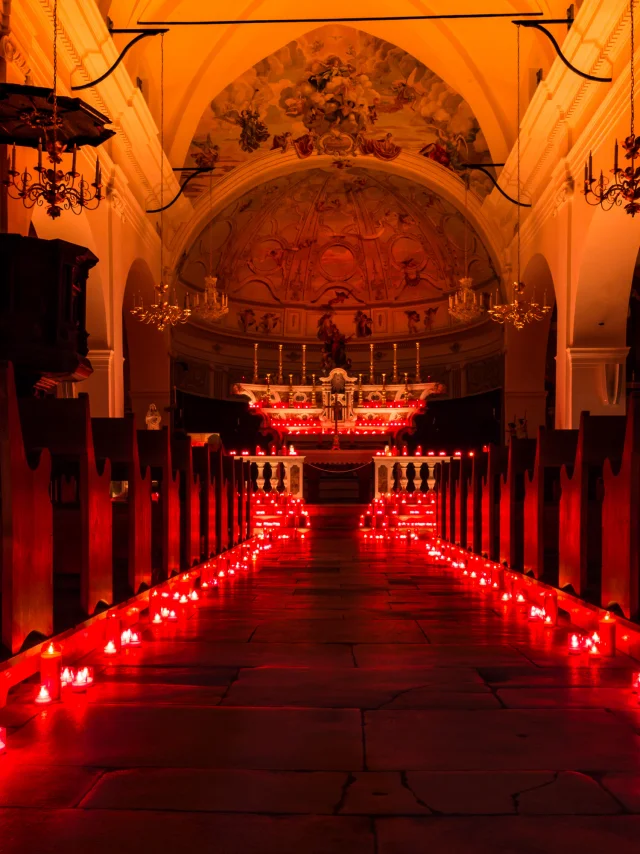 Allee Eglise Bougies Festi Lumi Bonifacio