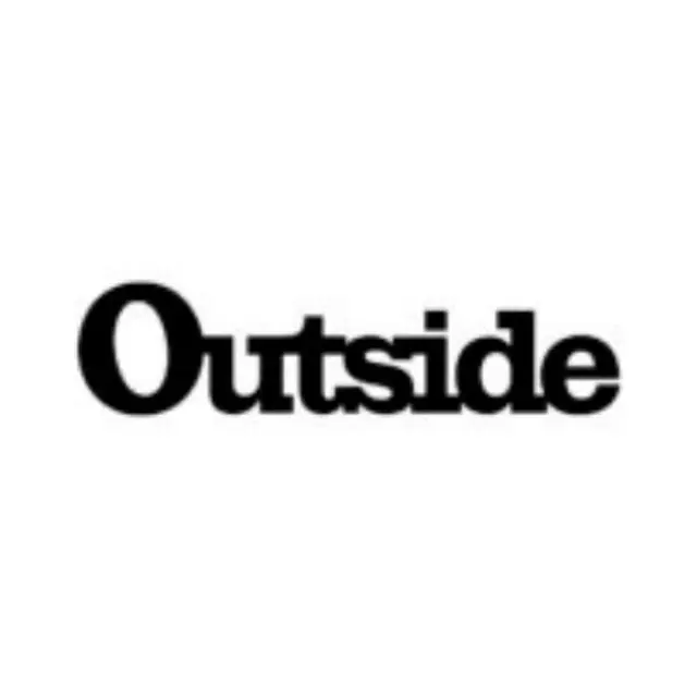 Logo Outside