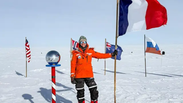 Heidi Sevestre Matthieu Tordeur Under Antarctica Pole Sud Geographique 3 Janvier 2026