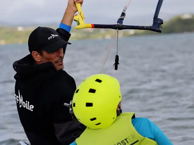 3f1a7142.00 04 35 03.still006