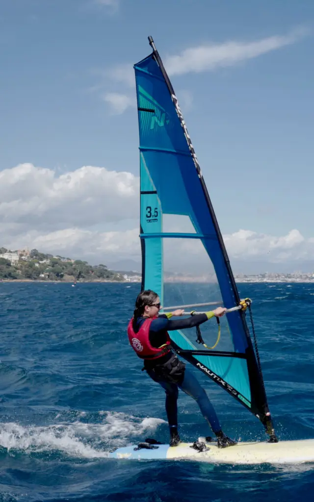 Club de Cannes jeunesse, port du Mourre Rouge. Cannes, avril 2024.