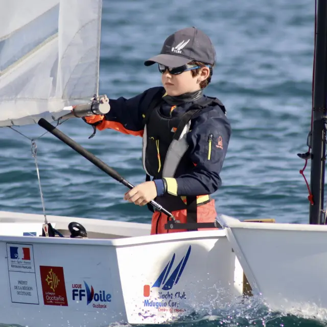 Optimist Reglage Competition Scaled 1