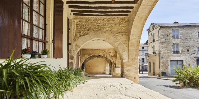 Arcades de la Place Belliard - Fontenay-le-Comte - Fontenay-Vendée - 85