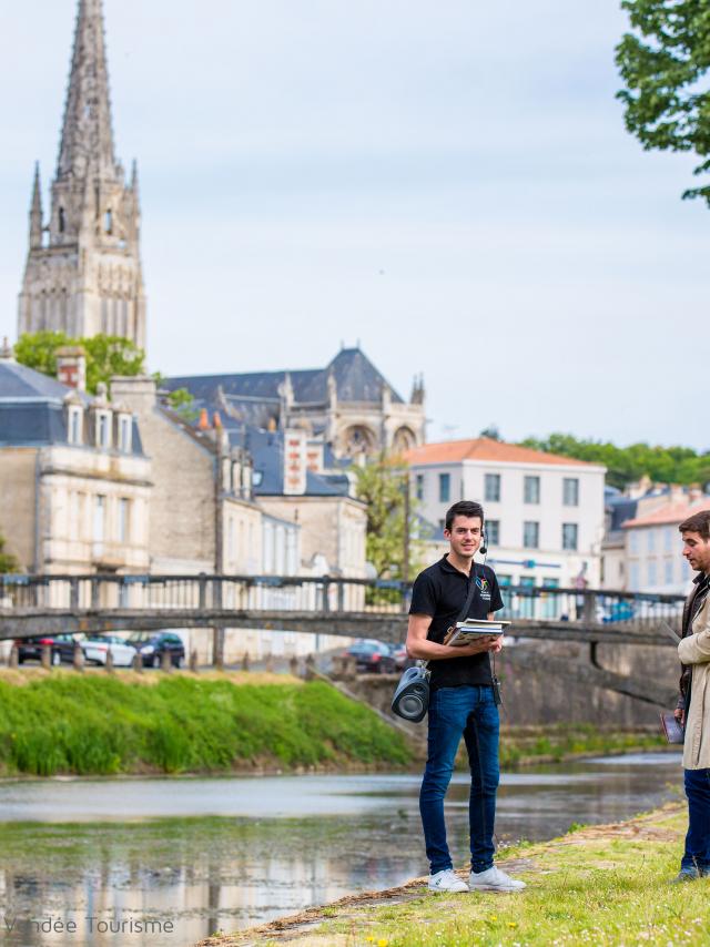 Visite de Fontenay-le-Comte avec guide