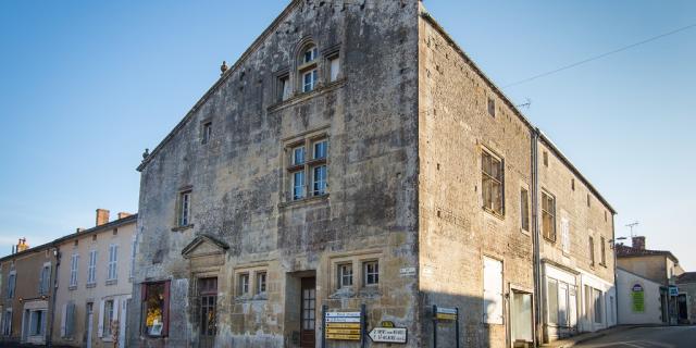 Visite Guidee Foussais Payre Logis 85240 1