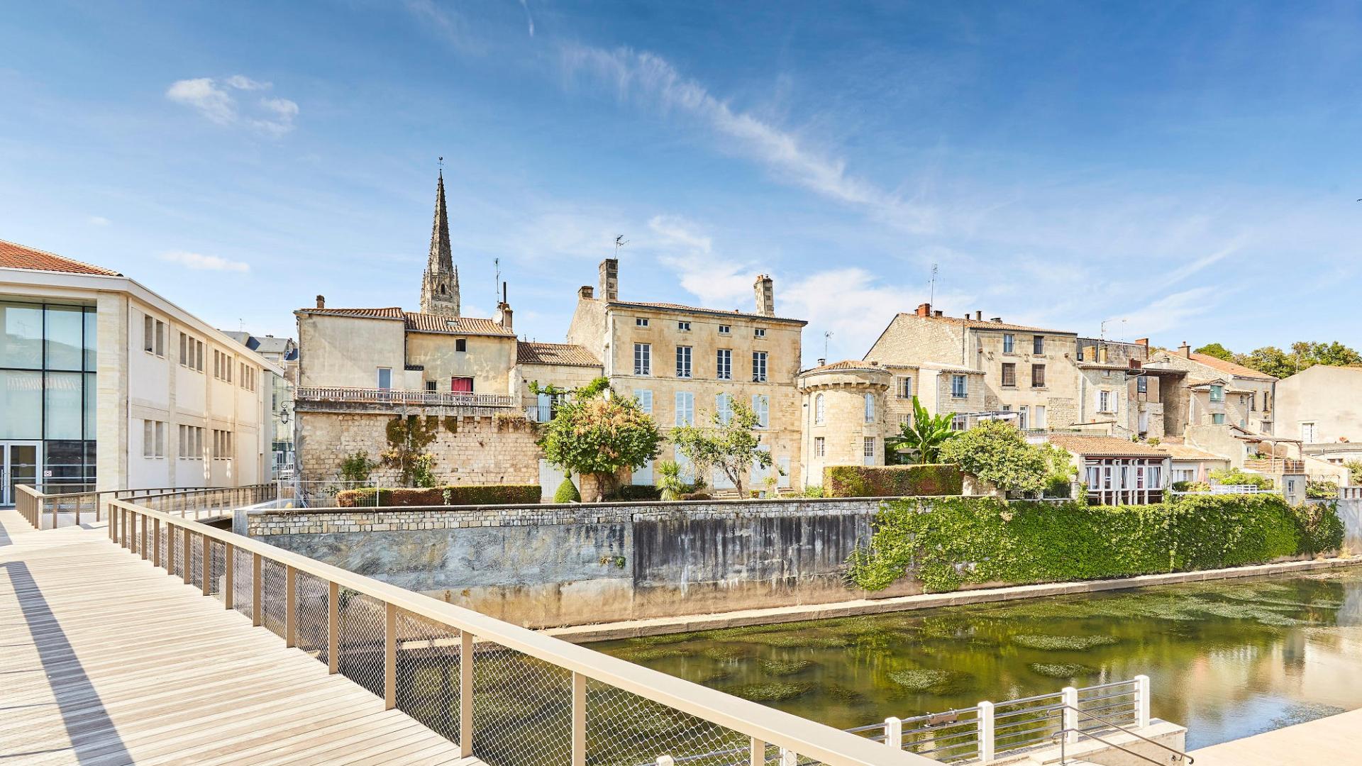 Visite de Fontenay-le-Comte en Vendée