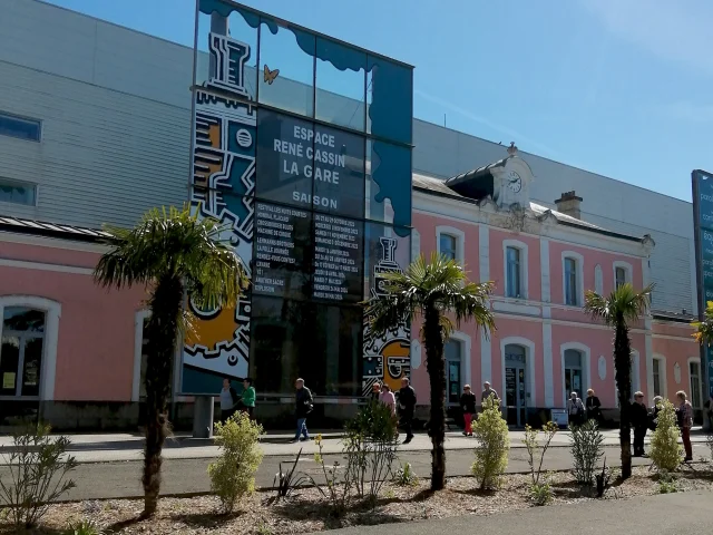 Espace culturel René Cassin La Gare Fontenay-le-Comte