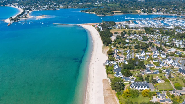 plage-la-foret-fouesnant-t-poriel.jpg