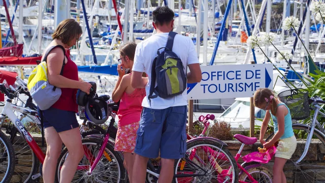 office-de-tourisme-galeron.jpg