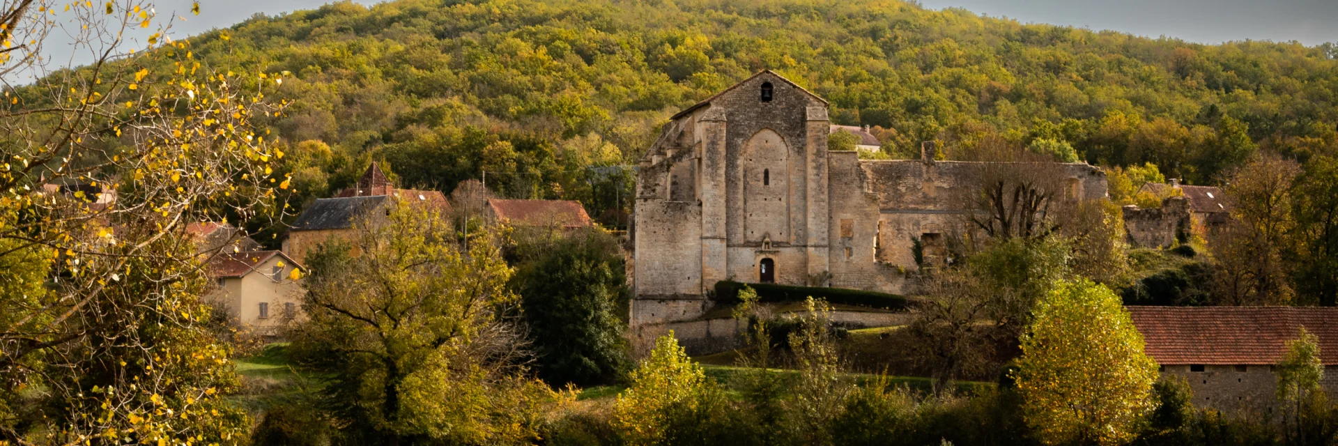 New Abbey in Léobard