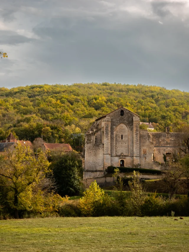 New Abbey in Léobard