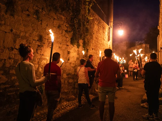 Visite aux flambeaux