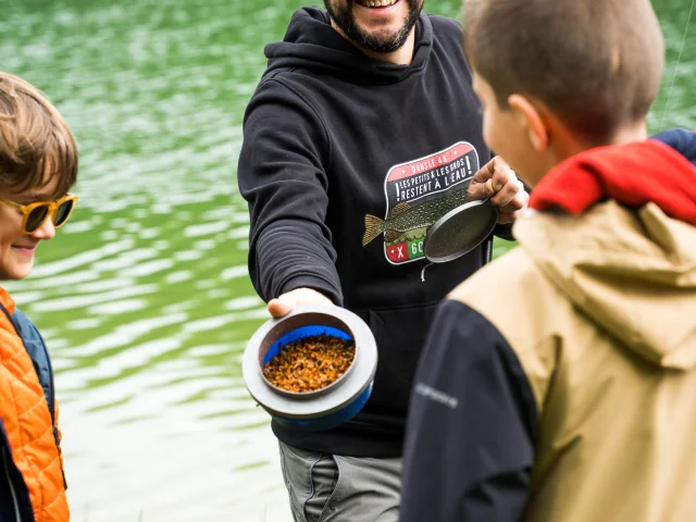 Gourdon fishing workshop