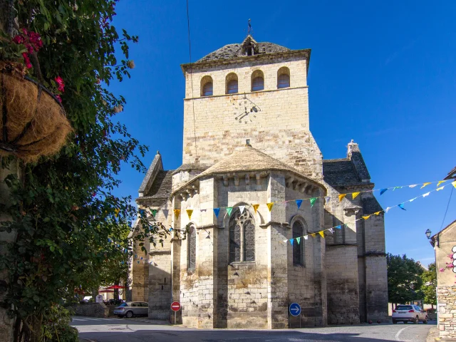 Saint-Jacques-le-Majeur Church in Salviac