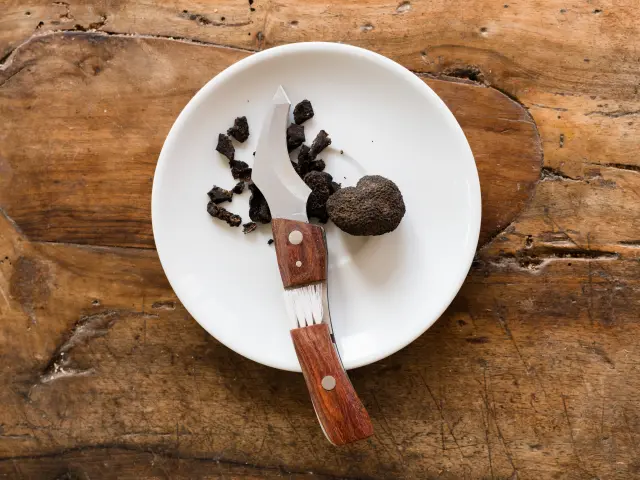 Pays De Gourdon Entre Lot Dordogne F.lacan 180225133728 Rotated