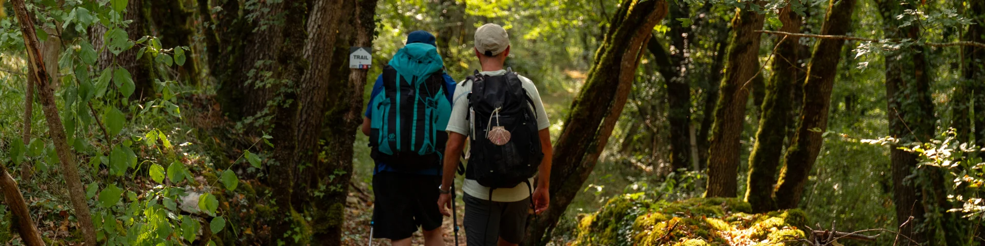 Hikers on the GR 652 in Bouriane